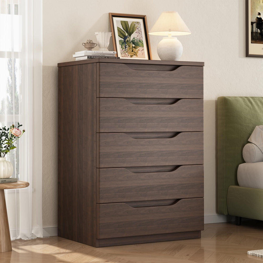 Brown 5 Drawer Dresser A4035