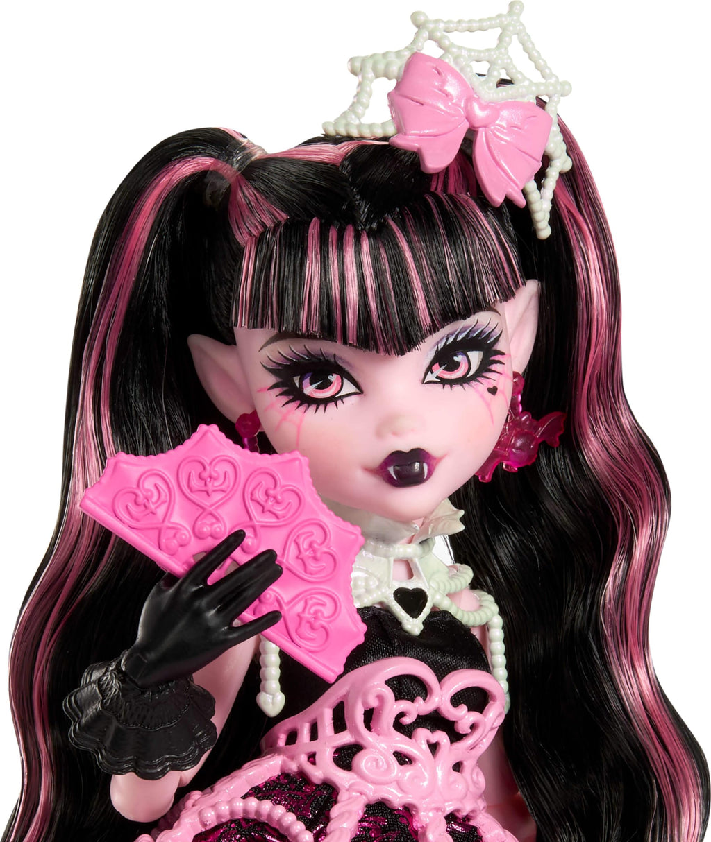 Doll J652