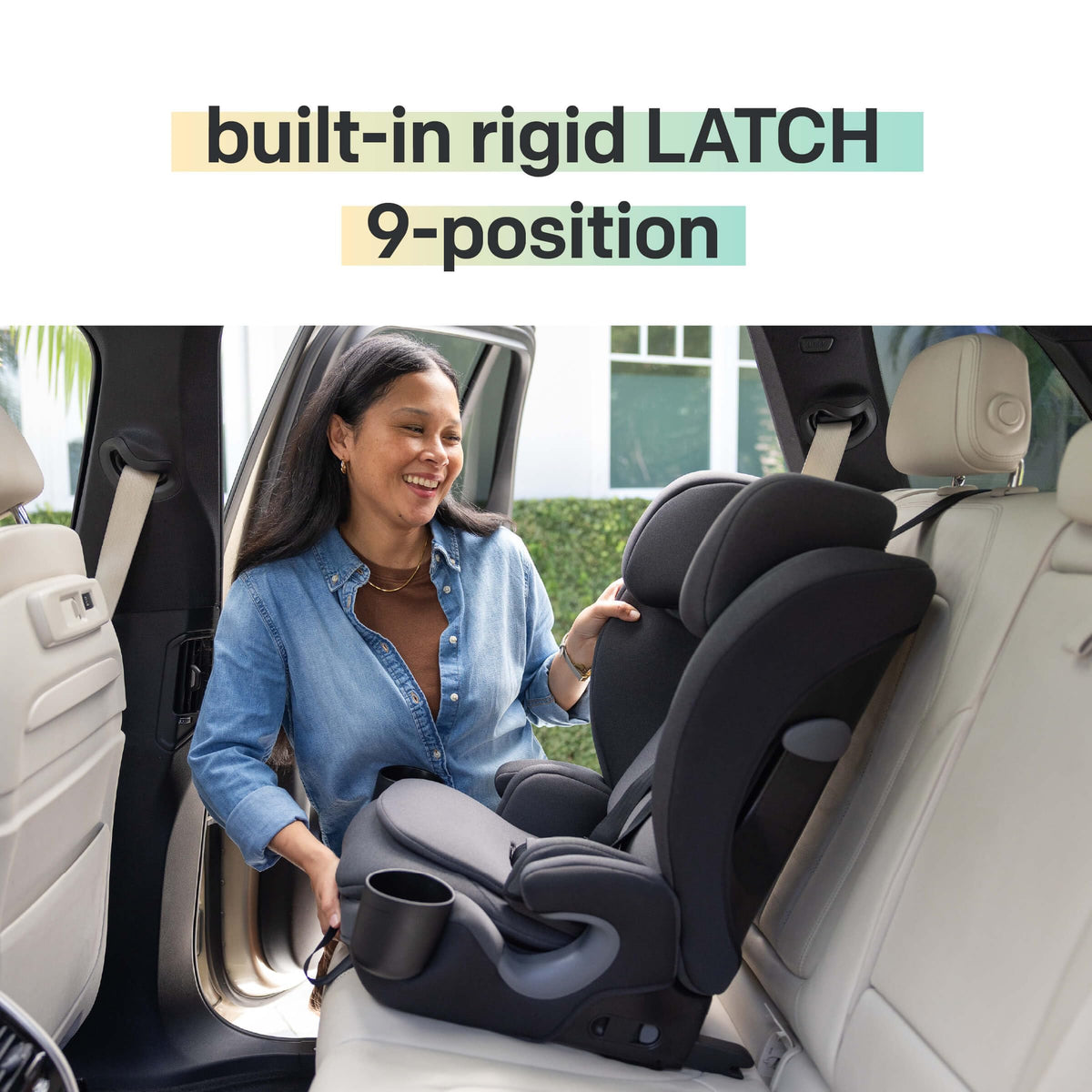 Harness Booster with Rigid Latch, 7-Position Footrest I8805