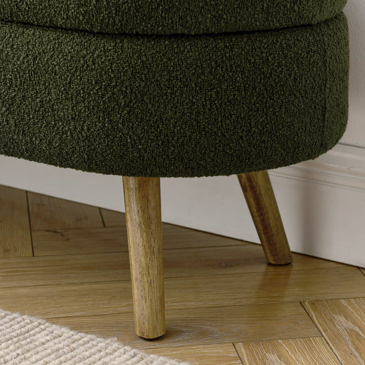 Oval Storage Bench with Rubber Wood Legs O743213